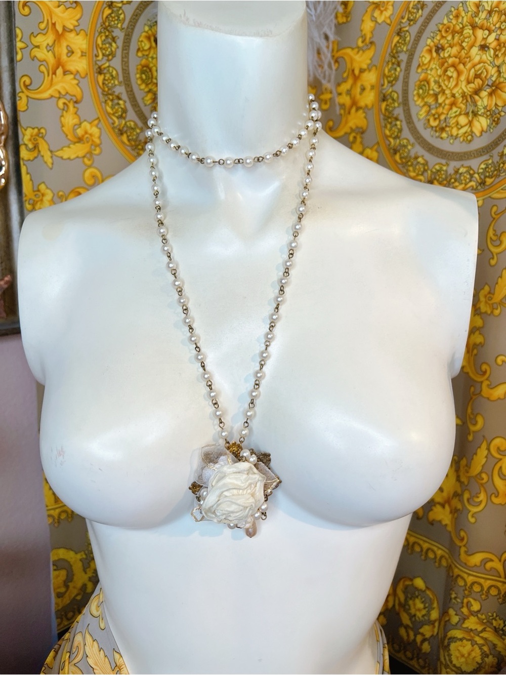 Pearl necklace Rose flower vintage 34” long bronze links gold ribbon